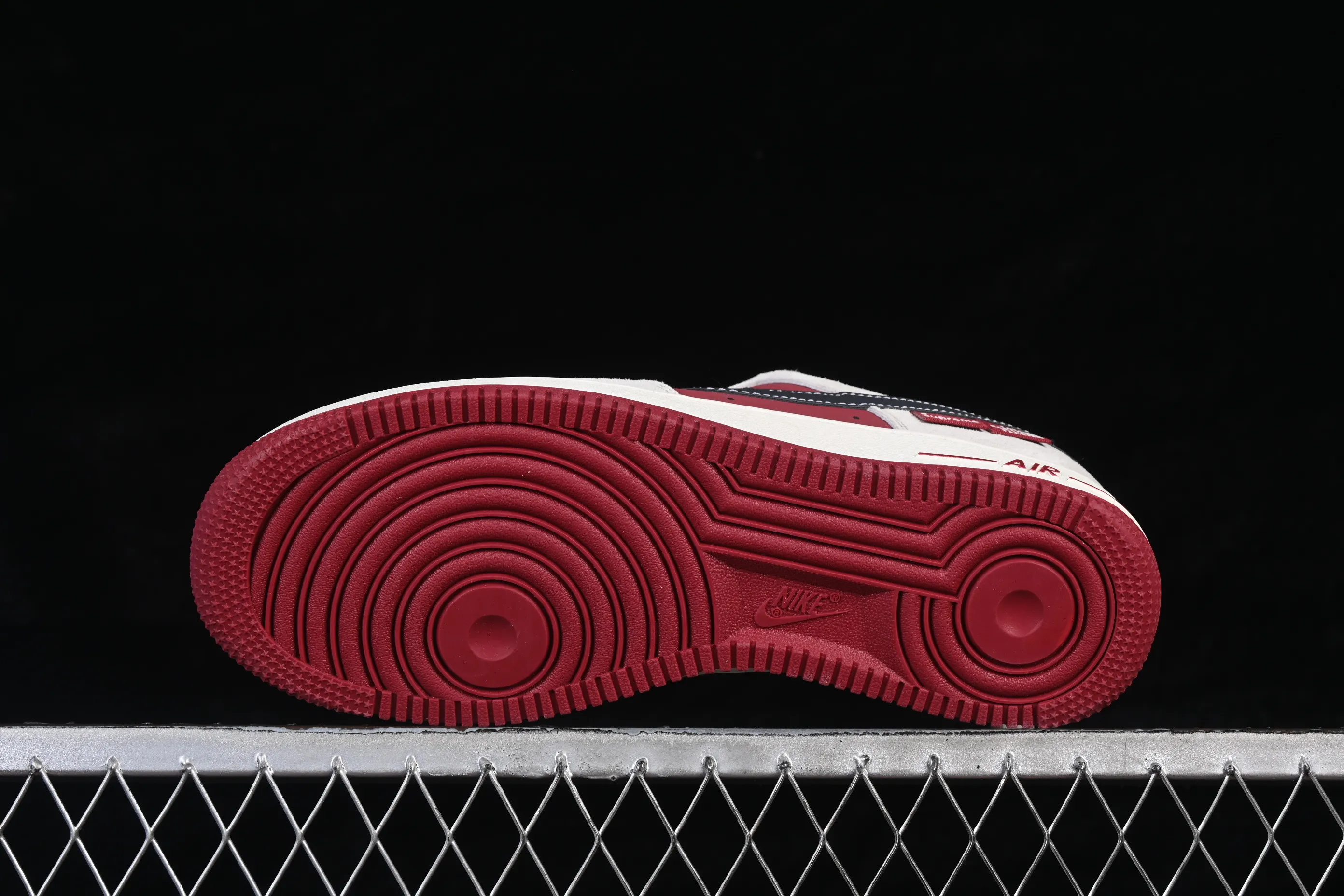 All categories Nk Air Force 1 Air Force series Nk Air Force 1 Low Air Force low-top Nike Air Force 1'07 Low Three-party joint burgundy gray Air Force 1 low-top casual sneakers SY1388-014
